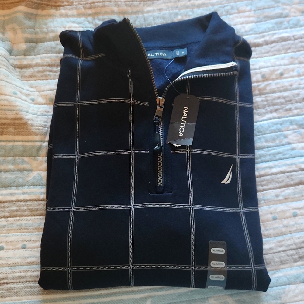 NWT Nautica quarter zip Men's pullover XL.  Gift quality!